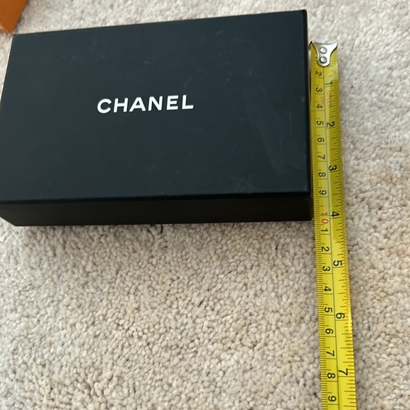 Chanel Small Leather Goods Box & Dust Bag - Picture 6 of 7